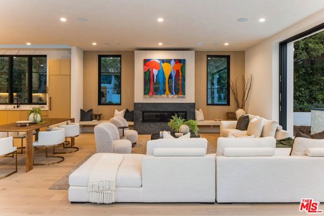 1749 Mandeville Lane, Los Angeles CA: https://media.crmls.org/mediaz/2d5ce2c2-81c1-4741-bec6-1a0fc7c3e548.jpg