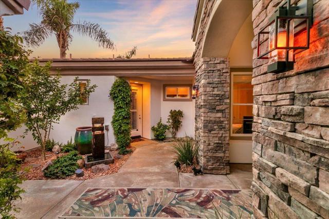 50 Toscana Way E, Rancho Mirage, CA 92270