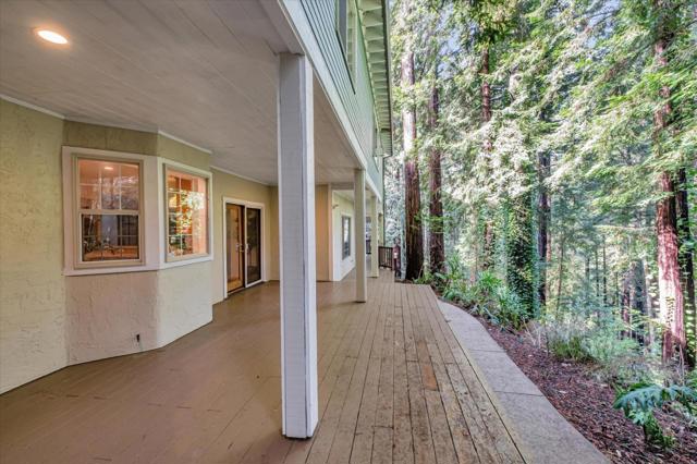 7200 Highway 17, Scotts Valley CA: https://media.crmls.org/mediaz/2d5e5a42-4ec0-452a-8556-840eb2d585d0.jpg