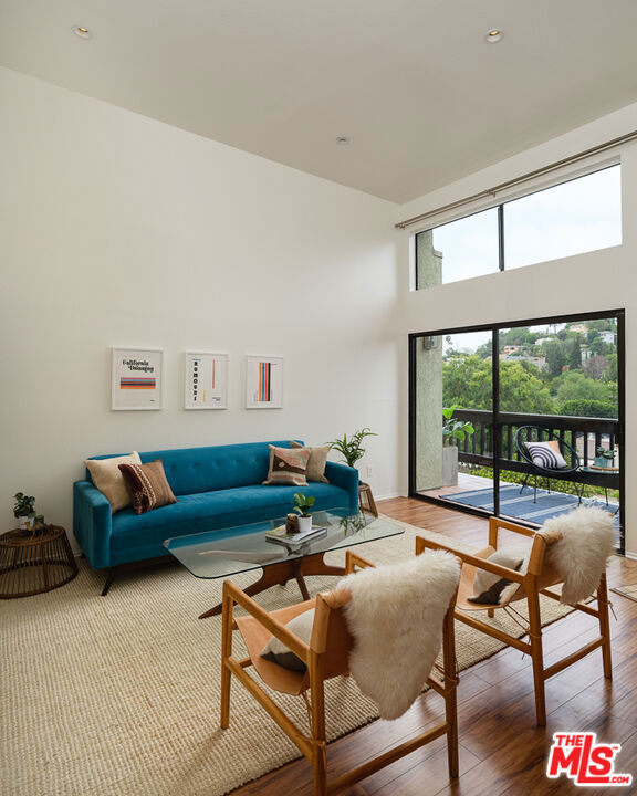 Image 3 for 2018 Griffith Park Blvd #318, Los Angeles, CA 90039