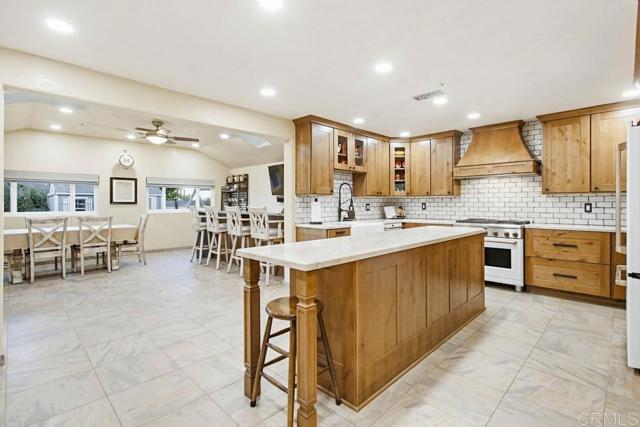 Detail Gallery Image 5 of 40 For 10118 Swanton Dr, Santee,  CA 92071 - 3 Beds | 2/1 Baths