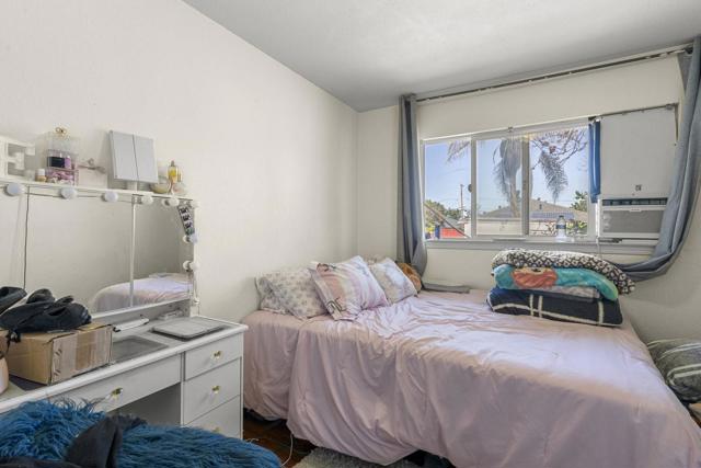 938 College Drive, San Jose CA: https://media.crmls.org/mediaz/2d6022b2-9767-4cf0-9906-73d6d08b5105.jpg