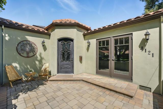 1121 Laurie Avenue, San Jose CA: https://media.crmls.org/mediaz/2d604771-2525-41cf-bc92-16e6b7ecbd7b.jpg