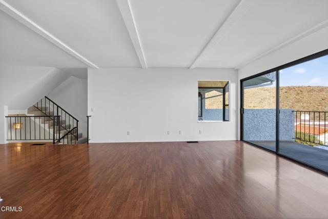 Detail Gallery Image 8 of 55 For 925 Vallecito Dr, Ventura,  CA 93001 - 2 Beds | 2/1 Baths