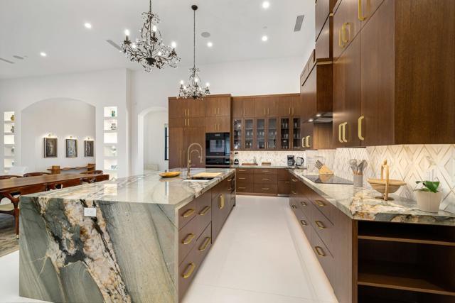 80980 Vista Galope, La Quinta CA: https://media.crmls.org/mediaz/2d60a837-70d2-4448-aac8-1e4d40bb1cda.jpg