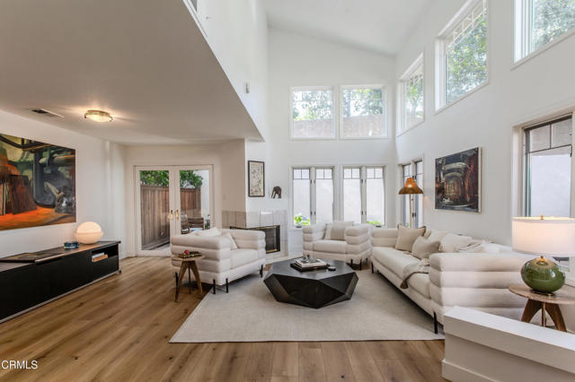 2759 Butter Creek Drive, Pasadena CA: https://media.crmls.org/mediaz/2d610c87-a855-488f-953f-1e96b877655e.jpg
