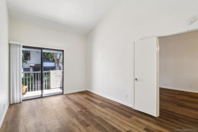 4064 Crystal Dawn Ln, San Diego CA: https://media.crmls.org/mediaz/2d61bcb6-e21e-4f42-adc8-1720eb0d70d2.jpg