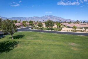 62 Via Del Pienza, Rancho Mirage CA: https://media.crmls.org/mediaz/2d633194-f6fa-4a36-a189-d02b369fb3b9.jpg