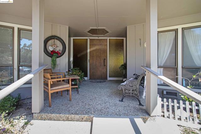 Image 40 of 52 For 3123 Indian Way
