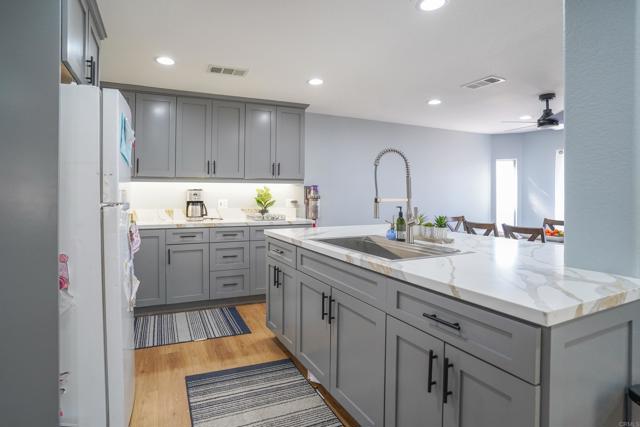 Detail Gallery Image 7 of 19 For 31163 Allen Ave, Homeland,  CA 92548 - 2 Beds | 2 Baths