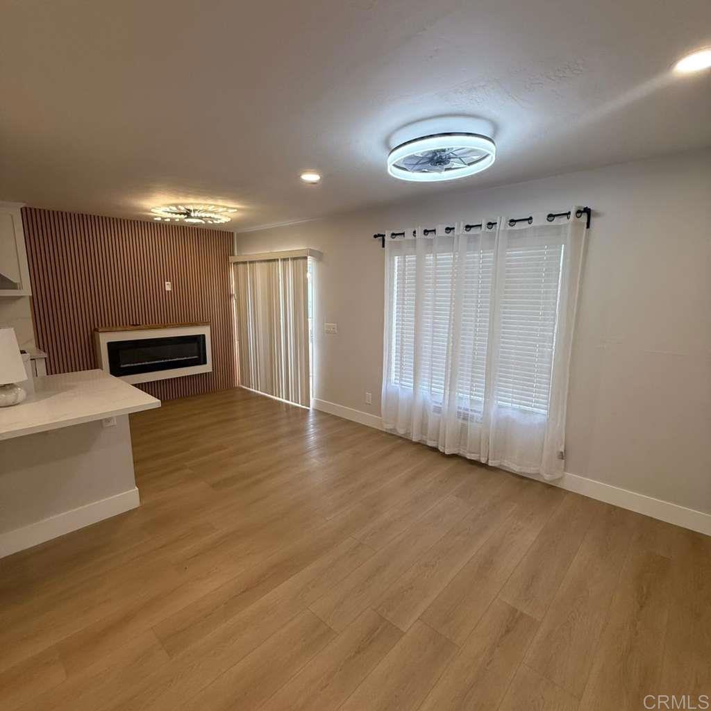 9586 Carroll Canyon Road - photo 13