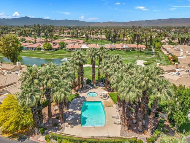 312 Castellana S, Palm Desert CA: https://media.crmls.org/mediaz/2d65c8e2-67f6-4747-a74c-f41e79c0966c.jpg