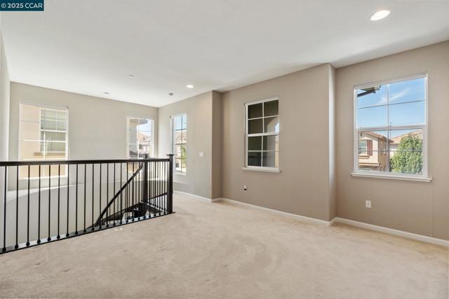 2436 Sienna Drive, Pittsburg CA: https://media.crmls.org/mediaz/2d65fe07-52d2-4f83-baed-4788a0949b8f.jpg