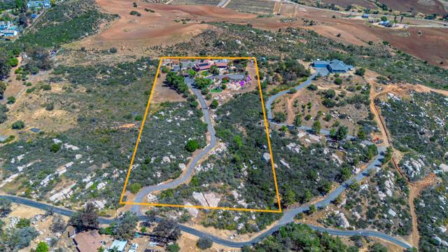 Image 10 of 75 For 13613 Hillside Estates Drive