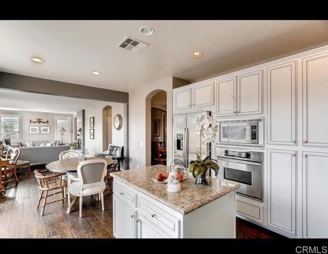 Detail Gallery Image 3 of 9 For 1759 Grain Mill Rd, San Marcos,  CA 92078 - 4 Beds | 4 Baths