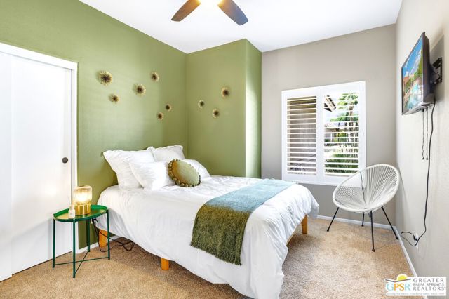 2162 Shannon Way, Palm Springs CA: https://media.crmls.org/mediaz/2d68ca43-3625-4ef6-bd8b-98b8a0b374c3.jpg