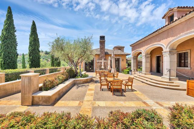 7727 Via Zafiro, San Diego CA: https://media.crmls.org/mediaz/2d697fe8-6b82-42f3-8f06-634b2deeb033.jpg