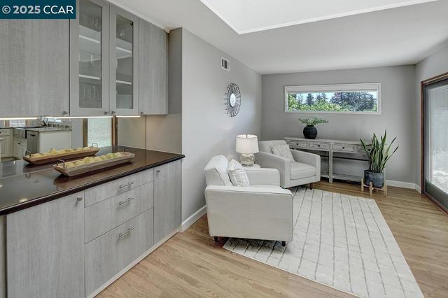 387 ODIN PLACE, Pleasant Hill CA: https://media.crmls.org/mediaz/2d69e990-a439-4c35-9104-cc4c022d1f52.jpg