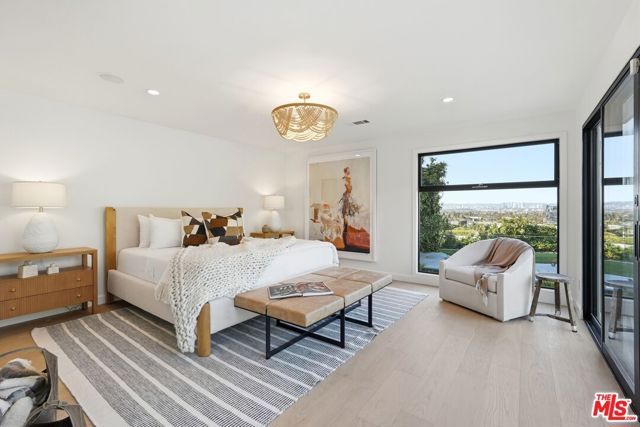 6321 Riggs Place, Los Angeles CA: https://media.crmls.org/mediaz/2d69f706-d67d-45ff-85d7-a9769f07efbf.jpg