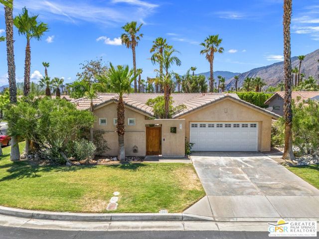 647 Poppy Street, Palm Springs