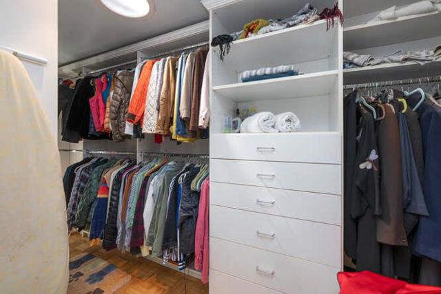 1751 Celeste Drive, San Mateo CA: https://media.crmls.org/mediaz/2d6a0d66-7bca-4c8f-a9df-08ca8d5dcef2.jpg