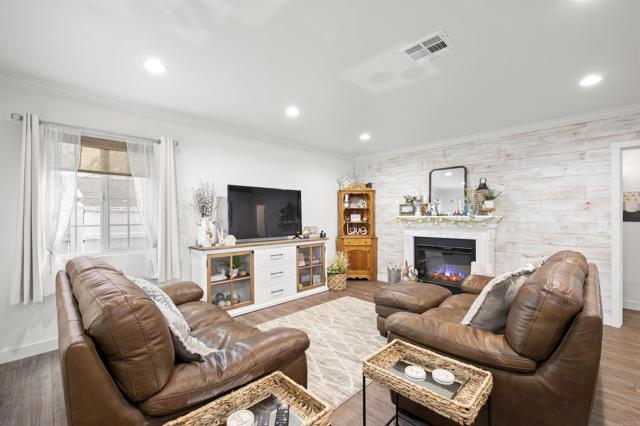 Detail Gallery Image 12 of 36 For 586 Del Mar Ave, Chula Vista,  CA 91910 - 2 Beds | 2 Baths
