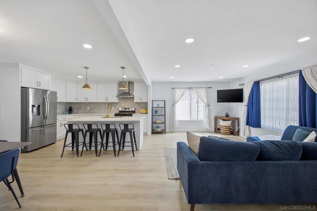 11131 Tyrolean Way - photo 9