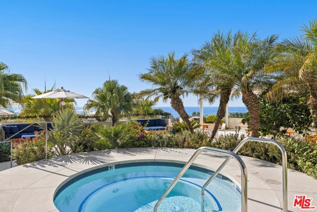 101 Ocean Avenue, Santa Monica CA: https://media.crmls.org/mediaz/2d6f0005-8d79-451d-8fe3-c0ba5ac58376.jpg