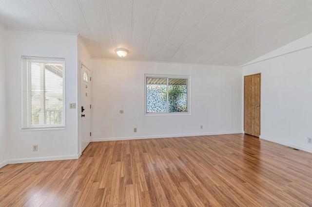 812 W Clover Road, Tracy CA: https://media.crmls.org/mediaz/2d6fb1e7-cbd1-444d-ba5f-a5396325bb8d.jpg
