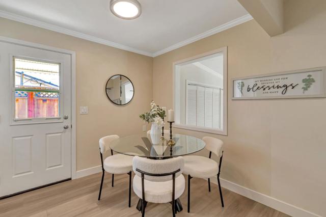 1040 Linda Drive, Campbell CA: https://media.crmls.org/mediaz/2d7012c2-b7f2-4f7f-9ece-16fec2044f4a.jpg