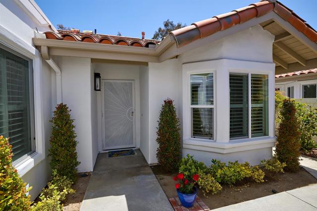 Detail Gallery Image 3 of 36 For 4547 Cordoba Way, Oceanside,  CA 92056 - 2 Beds | 2 Baths