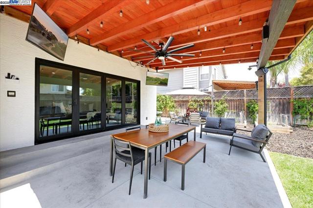 1890 Conte Way, Morgan Hill CA: https://media.crmls.org/mediaz/2d7331a4-b1b0-4ad7-bdc9-f648ad8573cd.jpg
