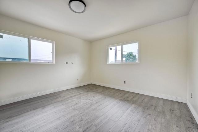 325 Dewey Street, San Diego CA: https://media.crmls.org/mediaz/2d73e708-064f-404a-8719-d2fd1d49692c.jpg
