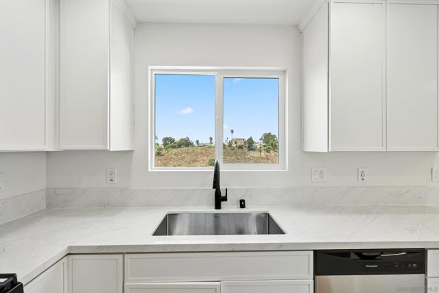 6492 6494 Lanston St., San Diego CA: https://media.crmls.org/mediaz/2d743e16-050f-4391-b9a2-d610b56c101d.jpg