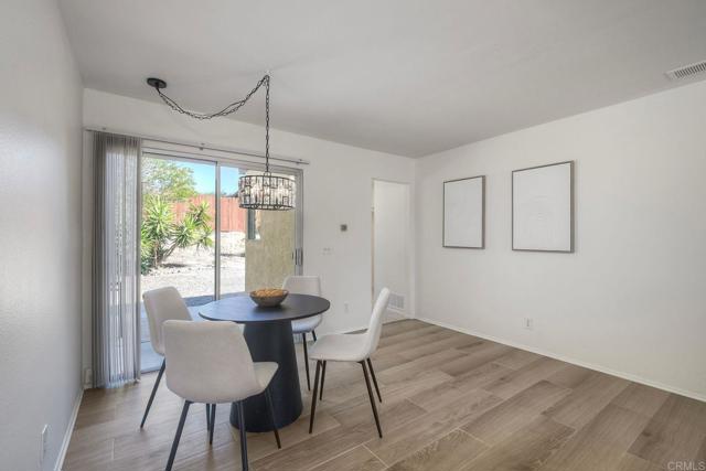 Detail Gallery Image 6 of 31 For 4564 Quailridge Dr, Oceanside,  CA 92056 - 2 Beds | 1 Baths