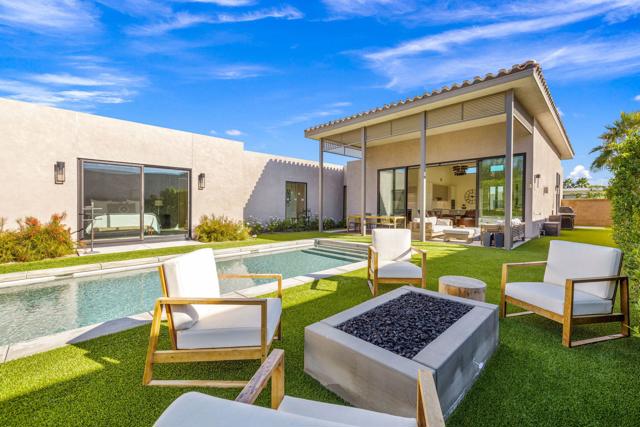 57601 Santo Thomas, La Quinta CA: https://media.crmls.org/mediaz/2d749069-e9cf-4704-9c06-82aa56709240.jpg