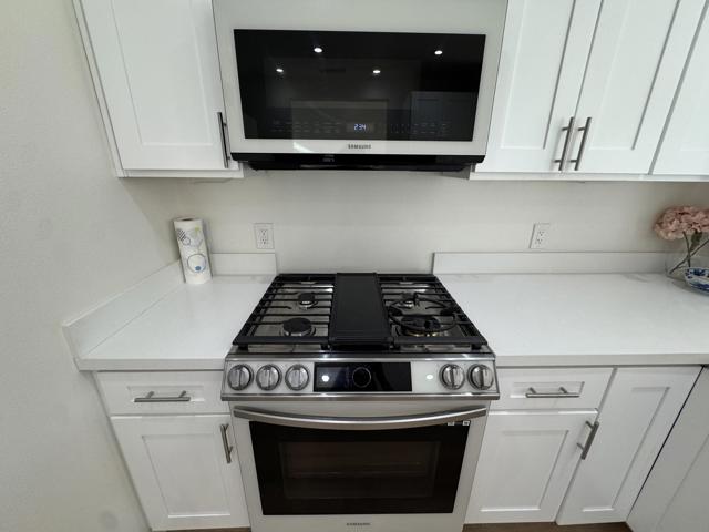 31105 Avenida La Gaviota, Cathedral City CA: https://media.crmls.org/mediaz/2d75063b-5717-45a7-b131-134cb2f6dec6.jpg