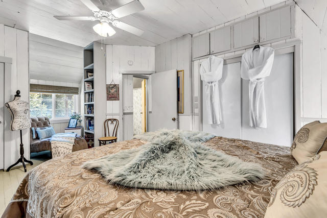 25585 Alderwood St Street, Idyllwild CA: https://media.crmls.org/mediaz/2d7754ef-ed0a-47bf-b0e0-6254b1af7046.jpg
