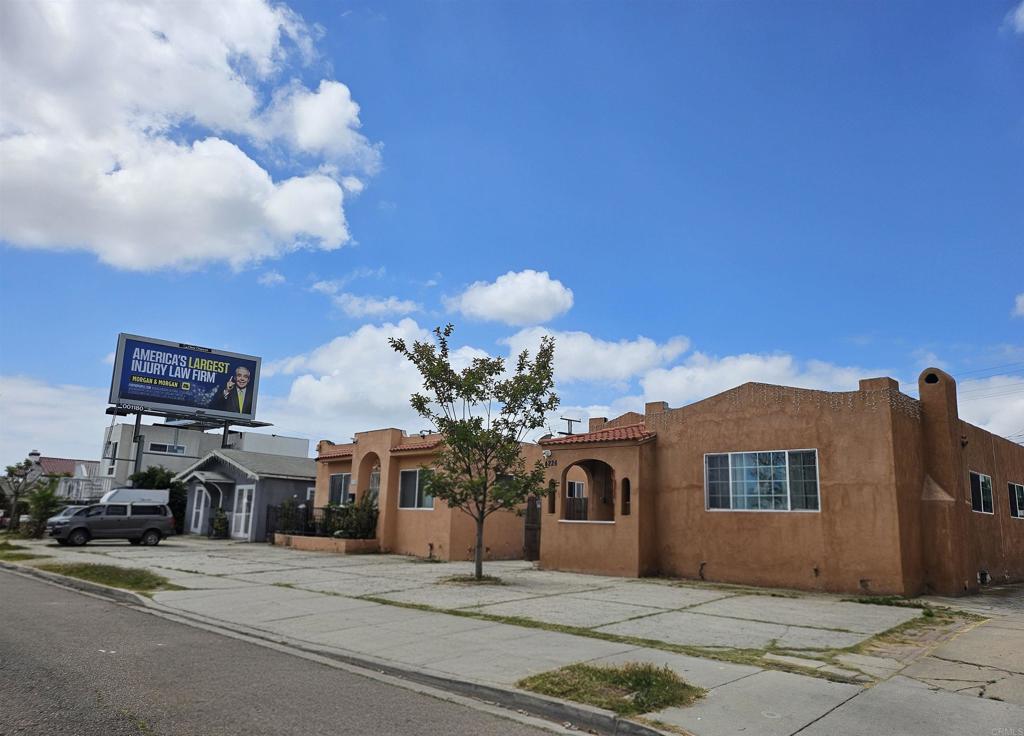 4210 40 Th Street - photo 2