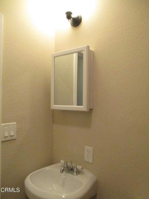 Detail Gallery Image 35 of 55 For 1126 N Evergreen Ave #1/2,  Los Angeles,  CA 90033 - 2 Beds | 2 Baths