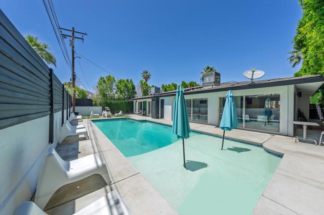74135 Candlewood Street, Palm Desert CA: https://media.crmls.org/mediaz/2d792aed-7c72-4a18-9c7d-ac922c6d128c.jpg