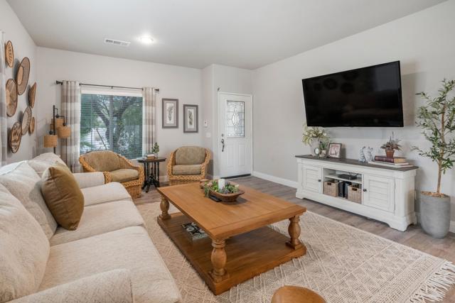 Image 2 of 27 For 64279 Eagle Mountain Avenue