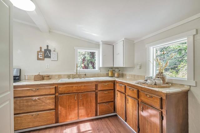 601 Old Hazel Dell Road, Watsonville CA: https://media.crmls.org/mediaz/2d79cd55-2e46-46fc-bbc3-f6a45fcb2abc.jpg