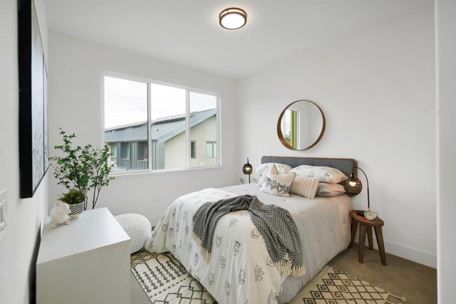 45039 Insight St, Fremont CA: https://media.crmls.org/mediaz/2d7a78f3-1833-4107-823c-4b751d8a04c4.jpg