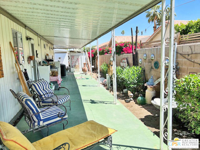 272 Araby Street, Palm Springs CA: https://media.crmls.org/mediaz/2d7aa42c-4310-4842-8d16-db2b1da452be.jpg