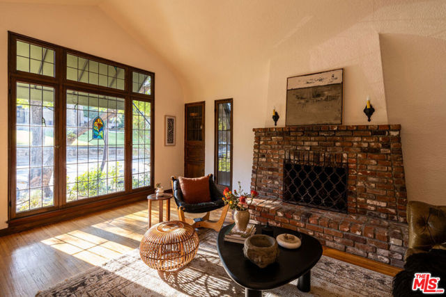 1117 N Avenue 64, Los Angeles CA: https://media.crmls.org/mediaz/2d7ab9cb-1128-48c2-9aa2-8738a00d0c46.jpg