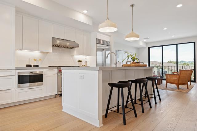 Detail Gallery Image 5 of 32 For 324 Chinquapin Ave, Carlsbad,  CA 92008 - 2 Beds | 2/1 Baths
