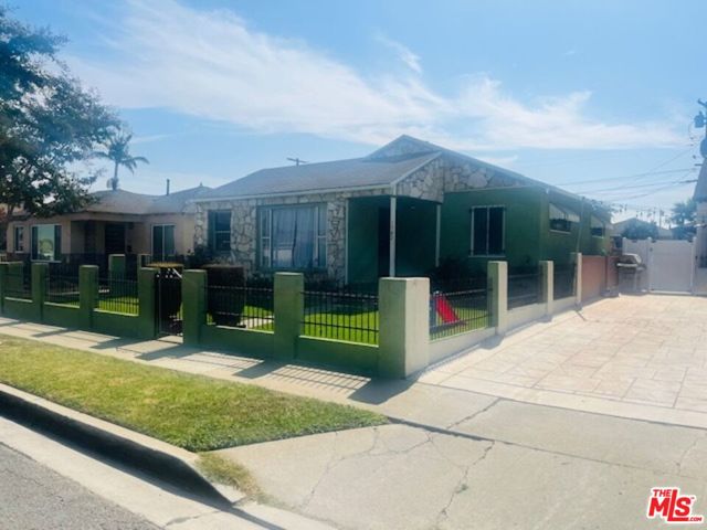 1702 Arbutus Street, Compton, California 90220, 3 Bedrooms Bedrooms, ,1 BathroomBathrooms,Single Family Residence,For Sale,Arbutus,24449953