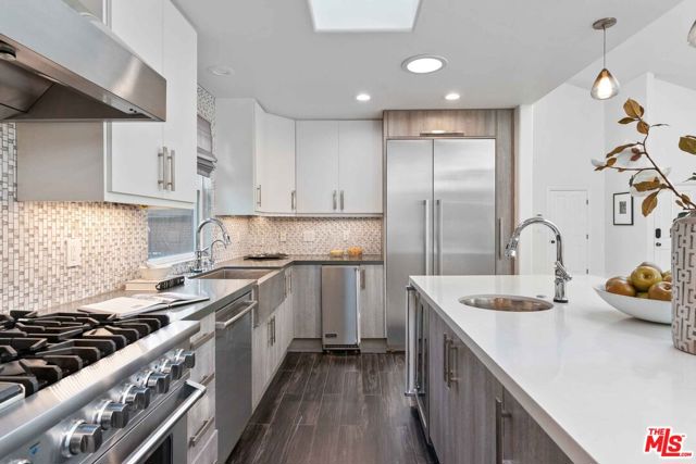 16121 Northfield Street photo 7