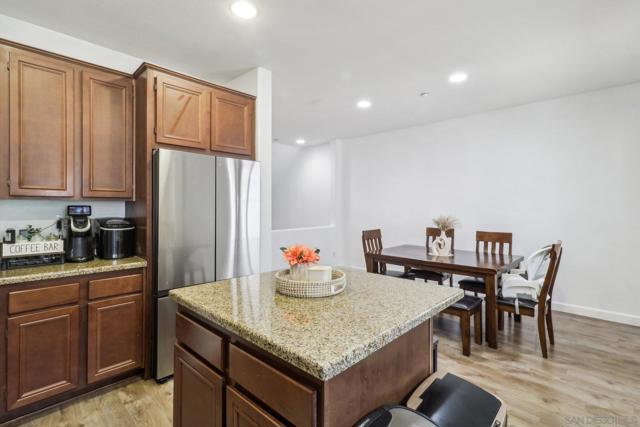 2155 Playa Dr., Chula Vista CA: https://media.crmls.org/mediaz/2d7deacb-ead8-46a6-9773-49a8fbf84000.jpg